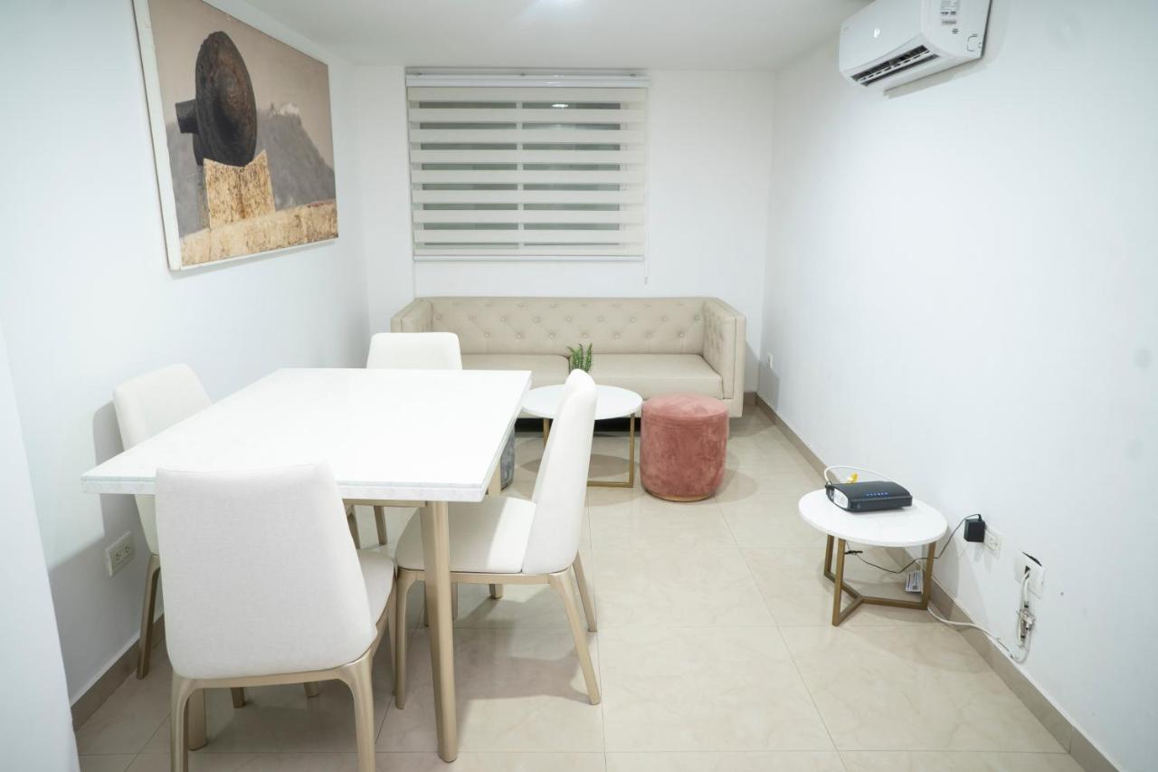 Апартаменты Apartamento En Bocagrande - Edificio Minarete Картахена Экстерьер фото