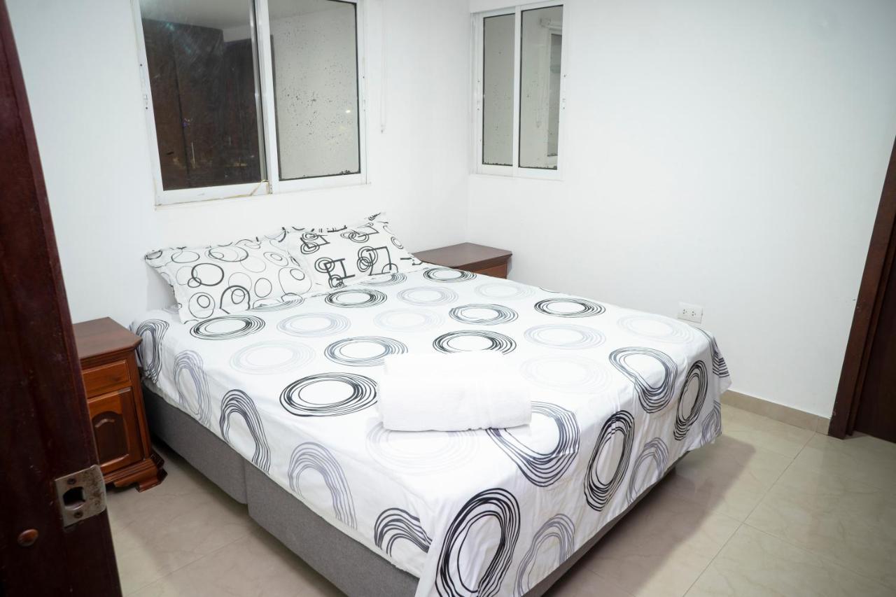 Апартаменты Apartamento En Bocagrande - Edificio Minarete Картахена Экстерьер фото